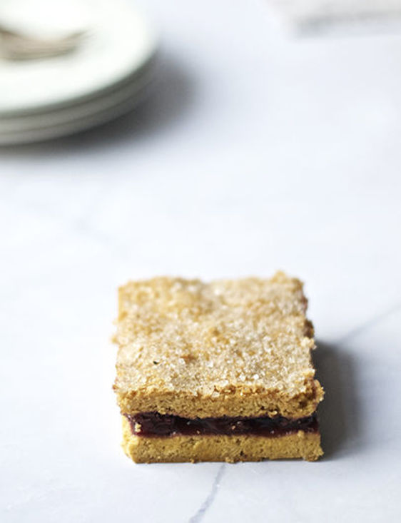 Afbeelding van Linzer stukje kersen